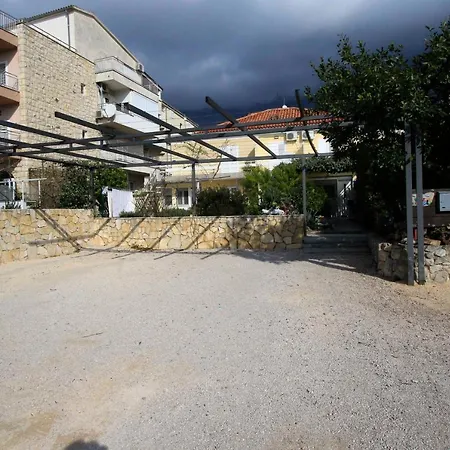 Aldi * Makarska